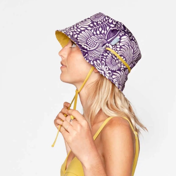 Seea Ada reversible surf bucket hat XS/S - Picture 1 of 3